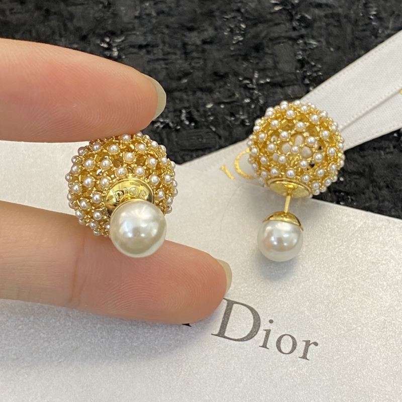 Christian Dior Earrings - Click Image to Close